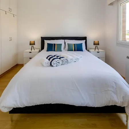 Villa Spacious 5br Mouttagiaka With Pool, Near Limasol