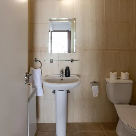 Spacious 5br Mouttagiaka With Pool, Near Villa