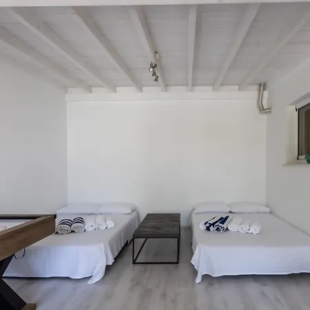 Spacious 5br Mouttagiaka With Pool, Near *