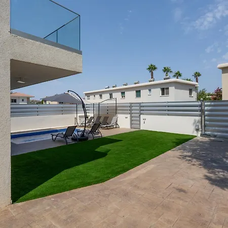 别墅 Spacious 5br Mouttagiaka With Pool, Near 利马索尔