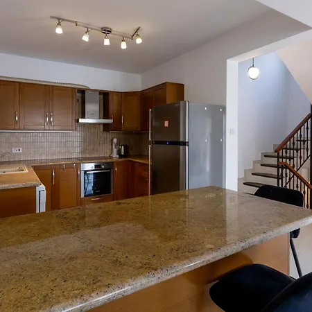 Spacious 5br Mouttagiaka With Pool, Near Villa Limassol